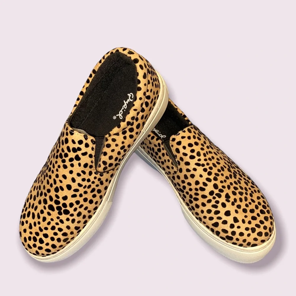 NEW Animal Print Slip-On Shoes - Women’s size 7